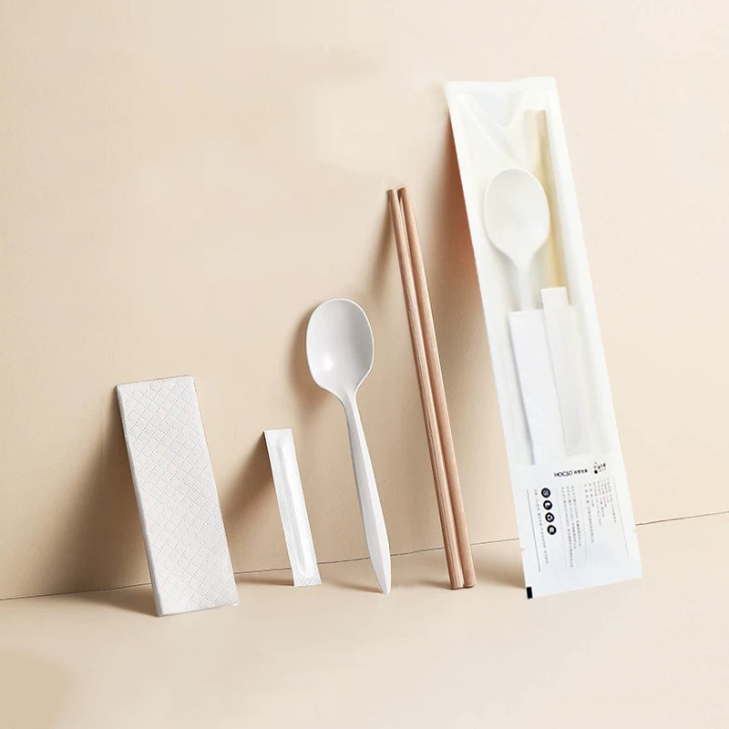일회용 대나무 젓가락 4pcs 세트 사용자 정의 칼붙이 분해 가능한 종이 필름 세트